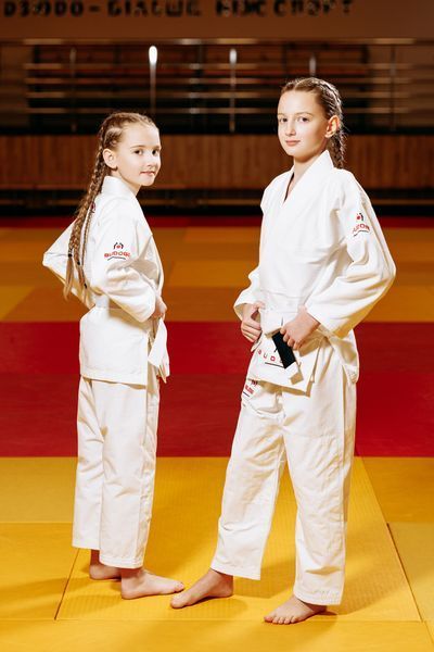 Дитяче біле кімоно для BJJ TM BUDOGI 350 г/м&sup2; для хлопчиків та дівчат (з поясом) 00035а442 фото