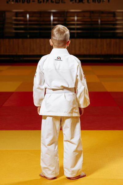 Дитяче біле кімоно для BJJ TM BUDOGI 350 г/м&sup2; для хлопчиків та дівчат (з поясом) 00035а442 фото